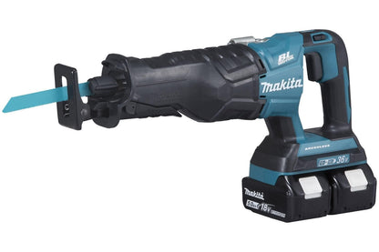 Makita DJR360ZK op witte achtergrond